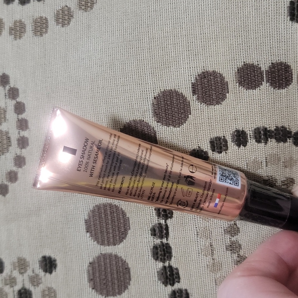 Elikya Beauty liquid eyeshadow 8ml - Picture 2 of 4